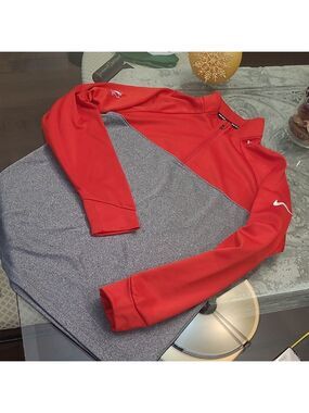 Nike Men's Hockey Canada 1/4 Zip Red and Gray Fleece Pullover Jacket  Medium